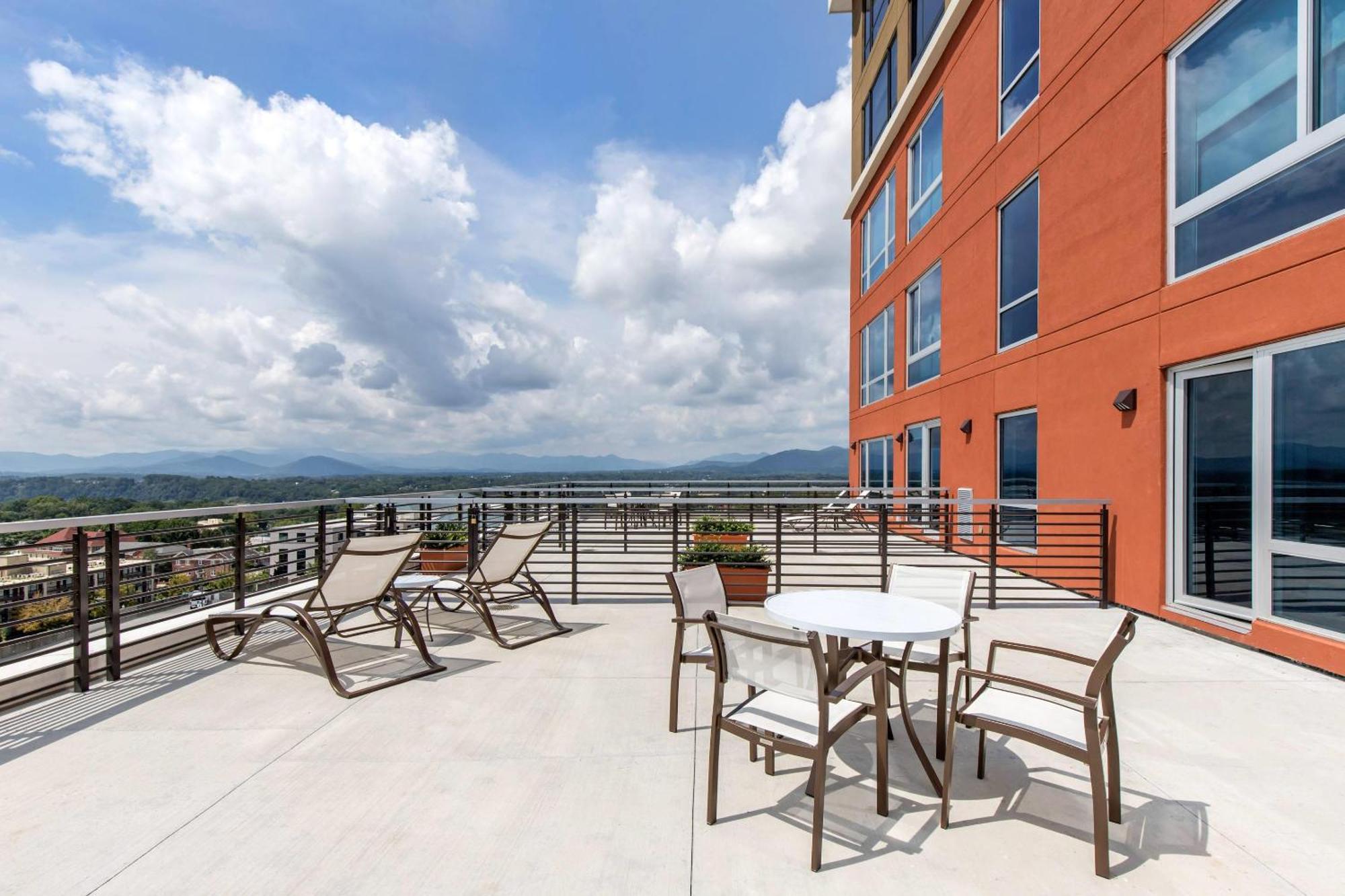 Cambria Hotel Downtown Asheville Exterior foto